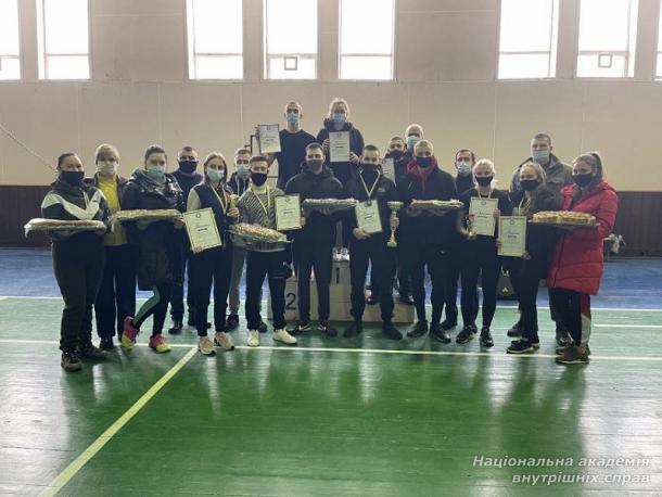 Змагання з гімнастики в ННІ № 3 НАВС 