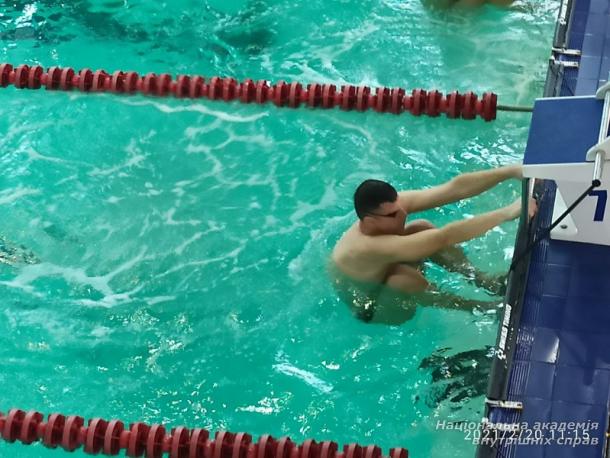 Представник НАВС переміг у відкритому чемпіонаті м. Києва  з плавання