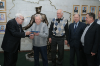 Зустріч через 18 років Фото