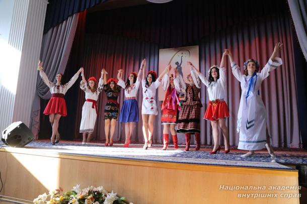 Феєрія жіночої вроди (фото, відео)