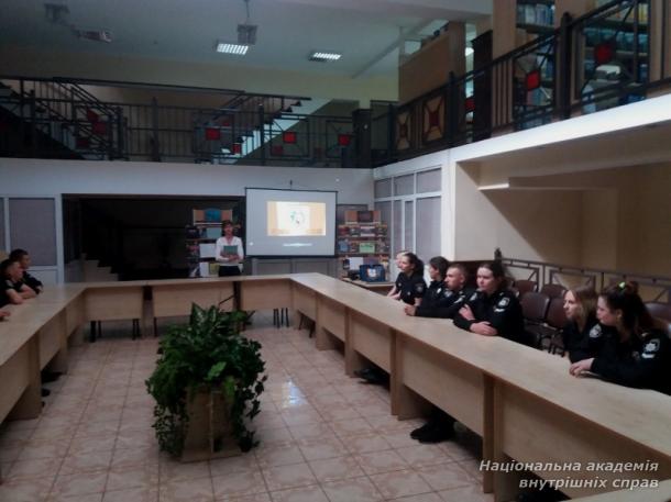Вшанування жертв політичних репресій в ННІ № 3