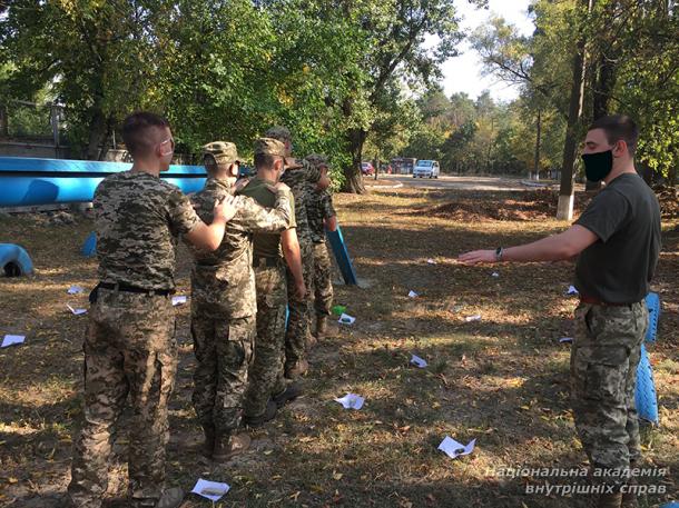 Заняття з тимбілдінгу на кафедрі військової підготовки НАВС