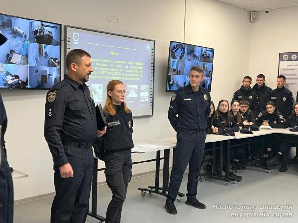 Симуляційна вправа з оперативної закупки вогнепальної зброї