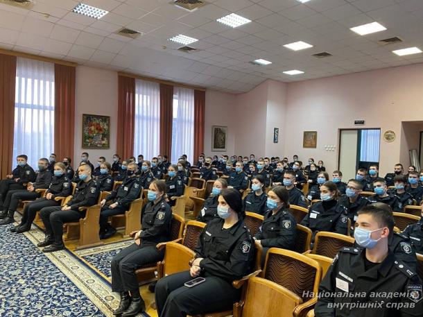 Профорієнтаційна бесіда з вихованцями юридичного ліцею імені Ярослава Кондратьєва