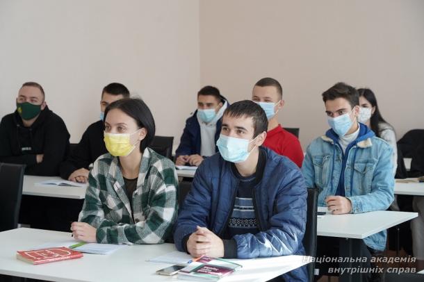 У НАВС відбулися тренінги щодо протидії насильству