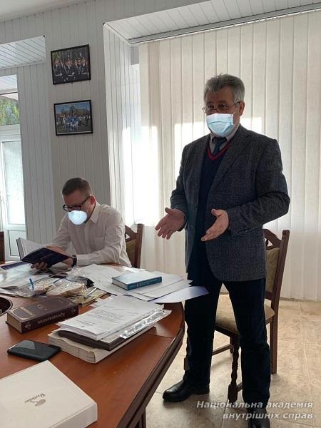Кримінологічна теорія і практика: досвід, проблеми сьогодення та шляхи їх вирішення
