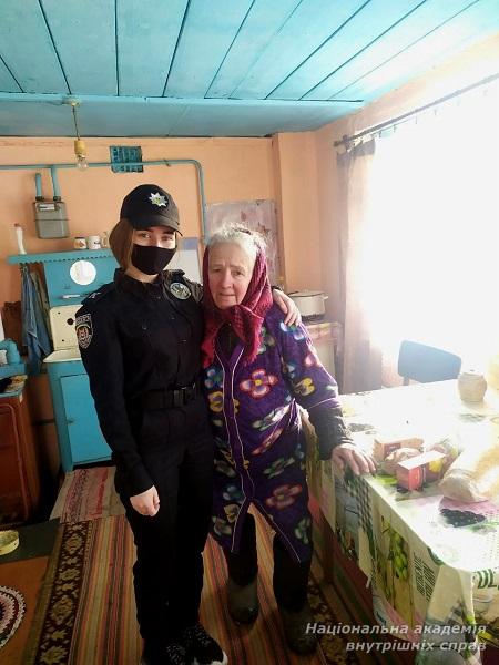 Реальні справи волонтерів ННІ № 3 НАВС у регіонах 