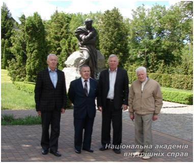 Подорож до славного Корсунь-Шевченківська