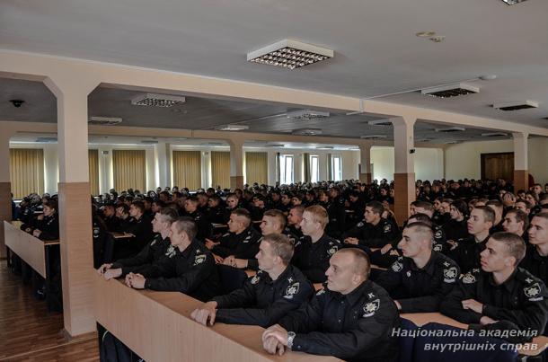 Знайомство першокурсників зі світом науки та юридичної клінічної освіти