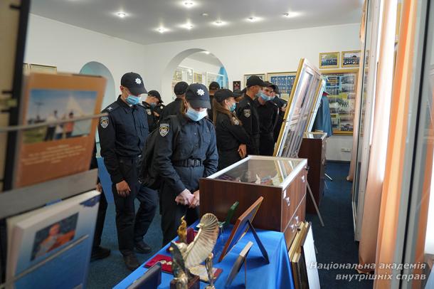 Історія визначає майбутнє
