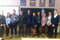 Юридична клініка «De Jure» тримає зв'язок із учнівською молоддю Фото