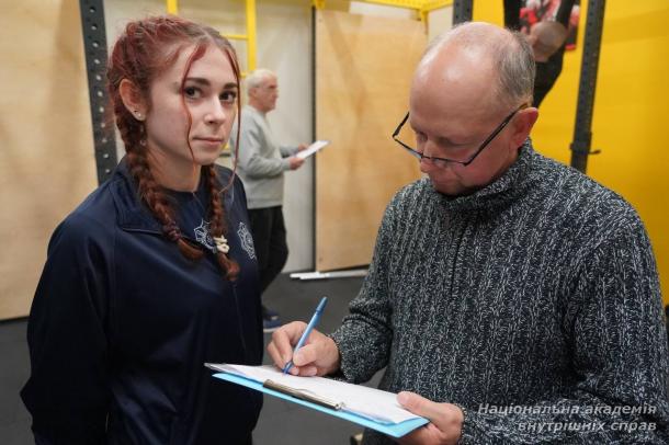 Чемпіонат з атлетичної гімнастики в НАВС: сила, воля та командний дух