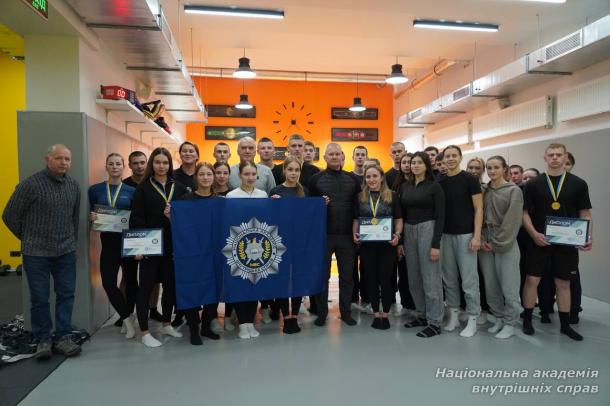 Чемпіонат з атлетичної гімнастики в НАВС: сила, воля та командний дух