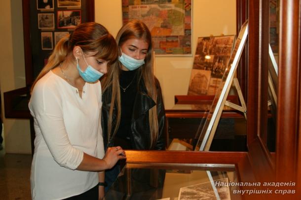Екскурсія до Музею окупації Києва