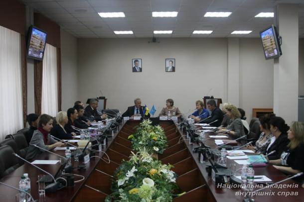 Презентація навчальних відеофільмів для поліції з питань діяльності щодо протидії ВІЛ-інфекції/СНІДу та зниження професійних ризиків