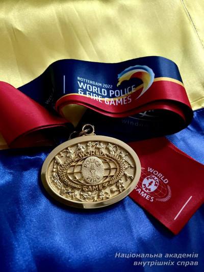 Представниця Національної академії внутрішніх справ - чемпіонка світу в змаганнях на відкритій воді