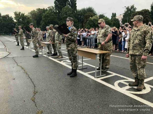Присяга випускників кафедри військової підготовки НАВС на вірність народу України 