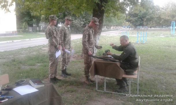 Присяга випускників кафедри військової підготовки НАВС на вірність народу України 