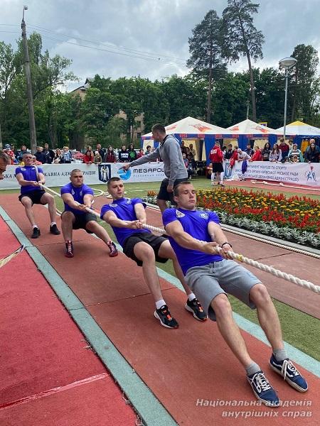 Збірна команда академії взяла участь у чемпіонаті України  з перетягування канату