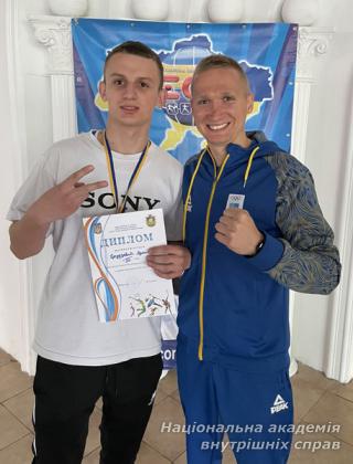 Перше командне місце у відкритому чемпіонаті Дніпровського району м. Києва з боксу