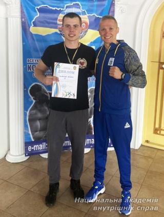 Перше командне місце у відкритому чемпіонаті Дніпровського району м. Києва з боксу